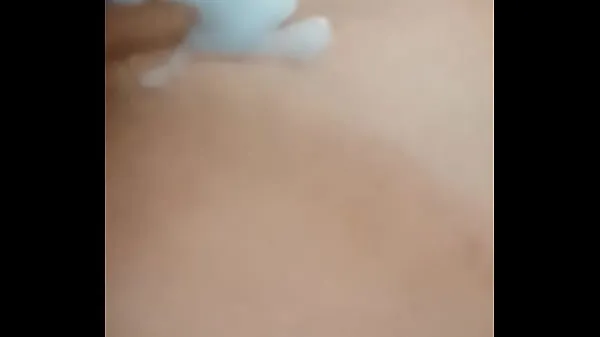 Tunjukkan Novinha screams and moans giving ass with cum Video drive