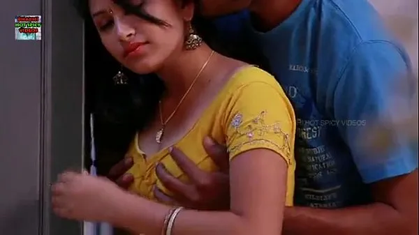 Show Romantic Telugu couple drive Videos