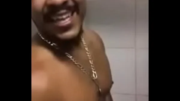 hot bathroom ड्राइव वीडियो दिखाएँ