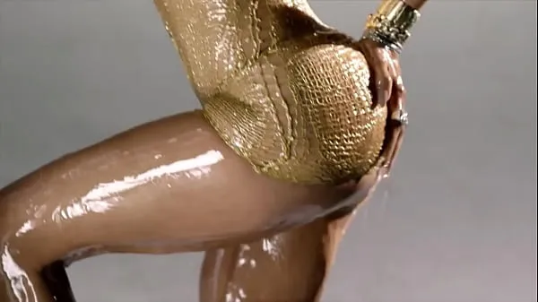 Mostra Jennifer Lopez - Booty ft. Iggy Azalea PMVvideo di guida