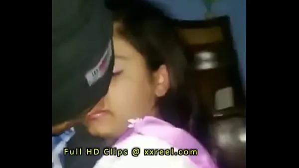 Zobraziť videá zo služby sexy hot indian girl fucking hard and kissing