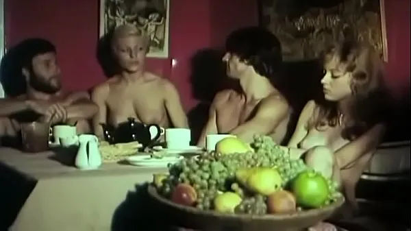 Show 2 Suedoises a Paris - 1976 drive Videos
