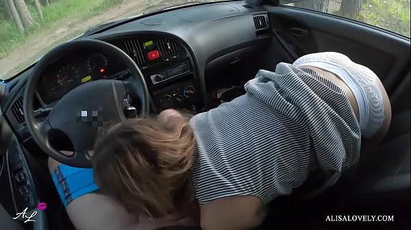 Εμφάνιση Horny Passenger Sucks Dick While Driving Car and Fucks Driver POV - Alisa Lovely βίντεο δίσκου