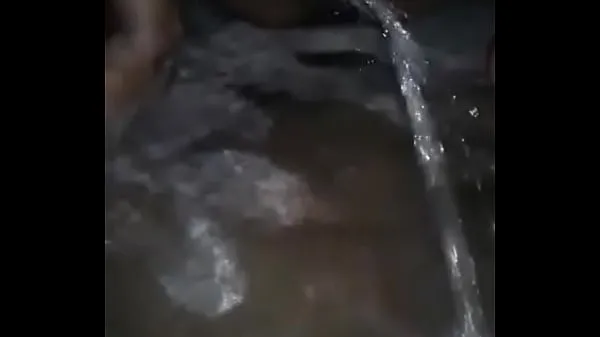 Hiển thị Jaffna girl pissing video trên Drive