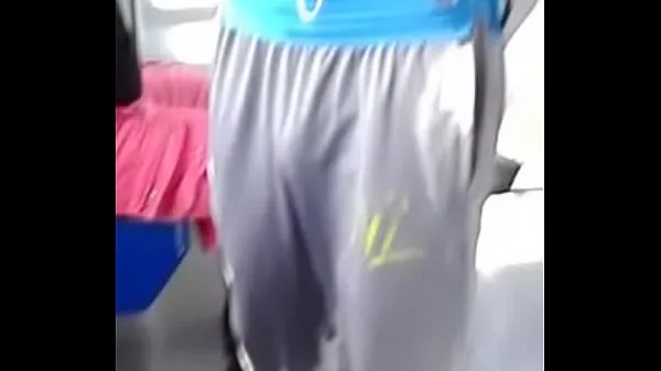 แสดง Chavo in pants shows the bulge วิดีโอขับเคลื่อน