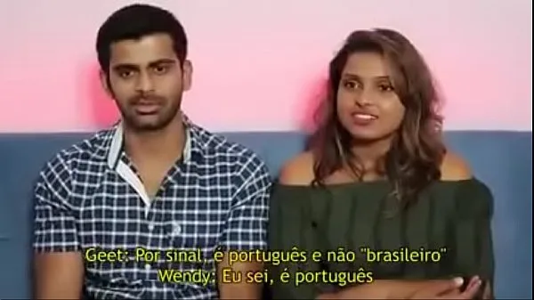 Mostrar Foreigners react to tacky music vídeos do Drive