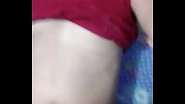 Mostra Asiatico gay mostra buco del culo camicia rossa giocare culovideo di guida