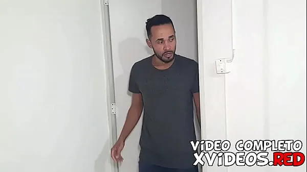 Novinha aproveitou que pai saiu pra trabalhar e ligou pro padrasto ir foder ela em casa e ele ainda levou um amigo - Ana Clara Bintencourt - Leo OgroDrive Videolarını göster