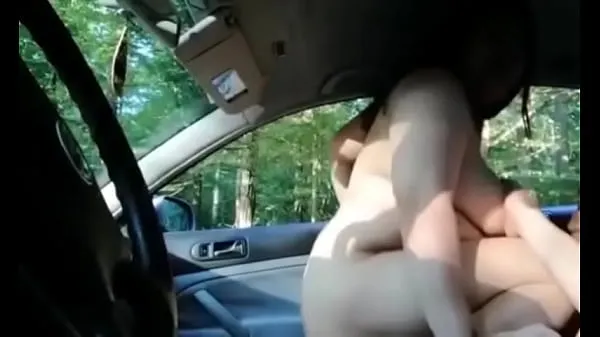 Dogging wife fuck with stranger in carDrive Videolarını göster