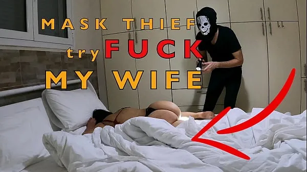 Maskenräuber versuchen, meine Frau im Schlafzimmer zu fickenFahrvideos anzeigen