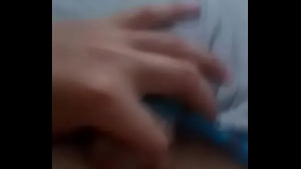 Mostrar Mi mejor amigo, me mando un video de su pene vídeos de conducción