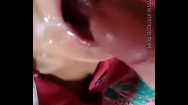 Prikaži Video lost in the gallery my ex taking cum in her mouth this one swallowed all the milk videoposnetke pogona