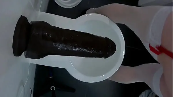 عرض Big Black Dildo مقاطع فيديو القيادة