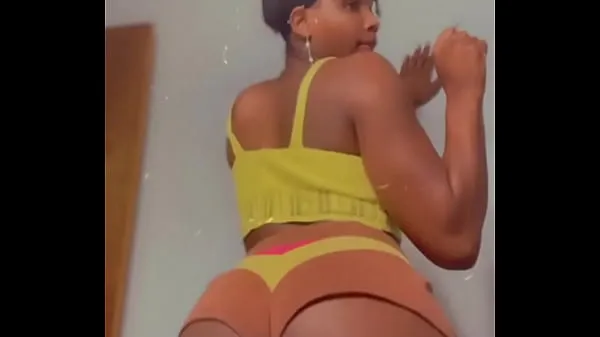 Tampilkan Pretty Brown Ass Thang Thanging Dick Hanging video berkendara