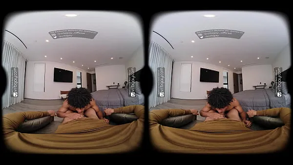 Tampilkan VRB Gay Tony Genius buying a new house! VR Porn POV video berkendara