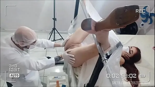 Zobrazit videa z disku Patient felt horny for the doctor